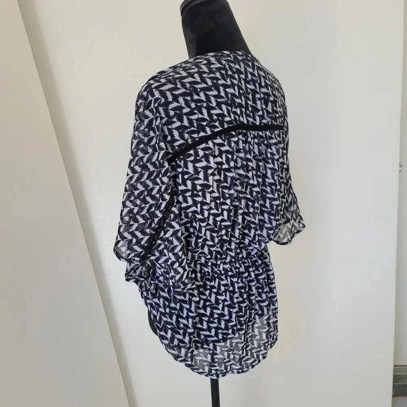 Womens A.N.A. White Black Boho Geometric Print Sheer Top Blouse Sz L - Picture 4 of 8